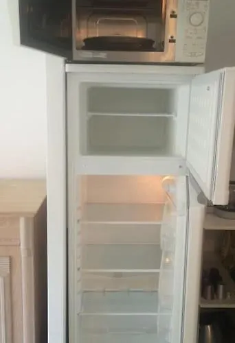 Lägenhet Bel En Bord De A Les Pins *