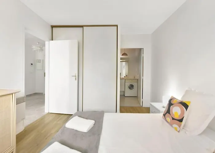 Bel En Bord De A Les Pins Ζουάν λε Πιν